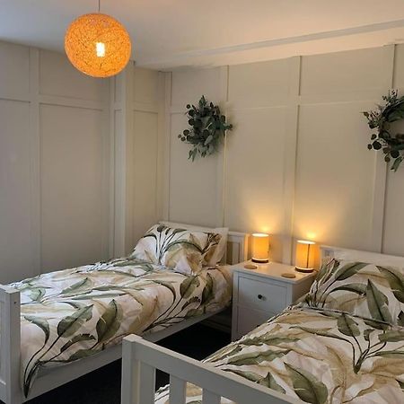 哈斯丁Gorgeous Seaside Getaway.公寓 外观 照片